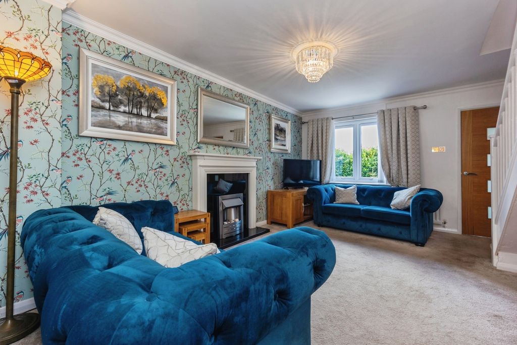 Property photo 2 of 18 Pbox-Img.Jpg