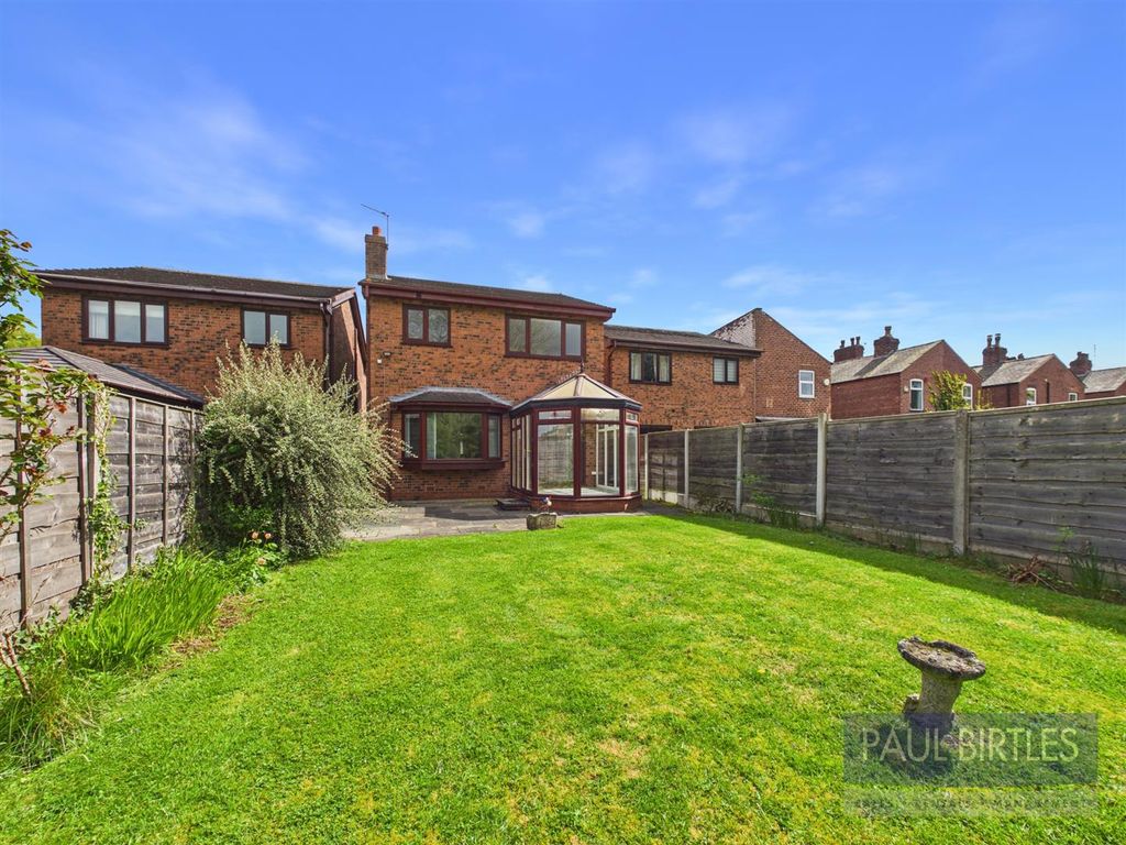 Property photo 2 of 27 Cam04378G0-Pr0333-Still002.Jpg