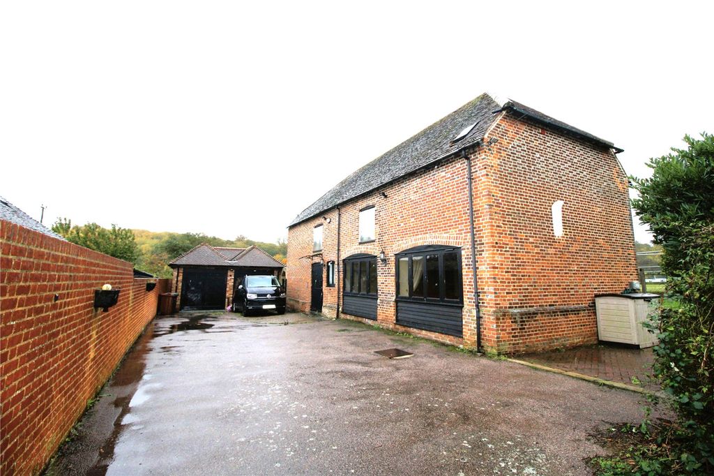 Property photo 1 of 18 Picture No. 61