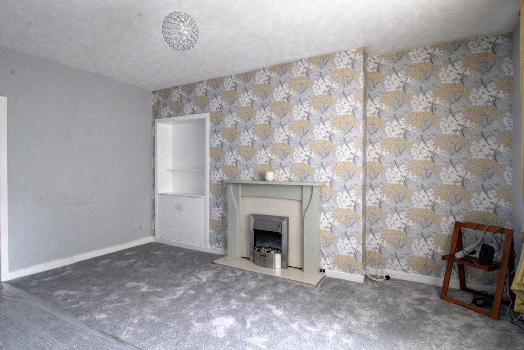 Property photo 3 of 12 Living Room