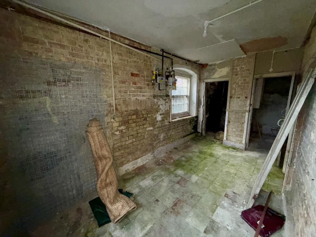 Property photo 3 of 7 Basement Area