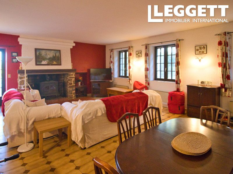 Property photo 3 of 10