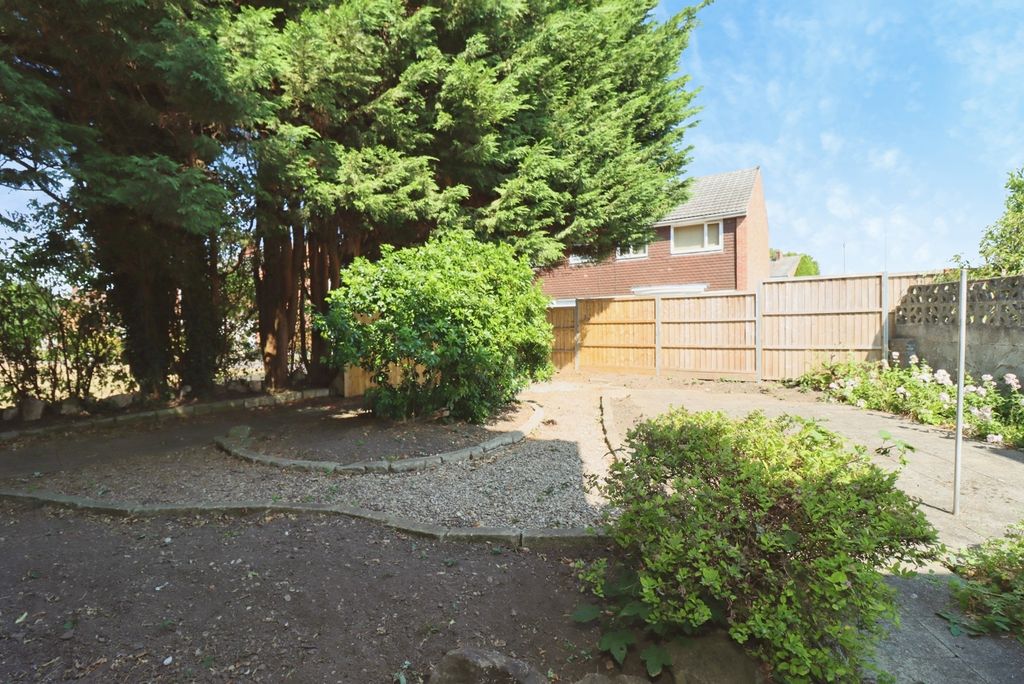 Property photo 2 of 15 Pbox-Img.Jpg