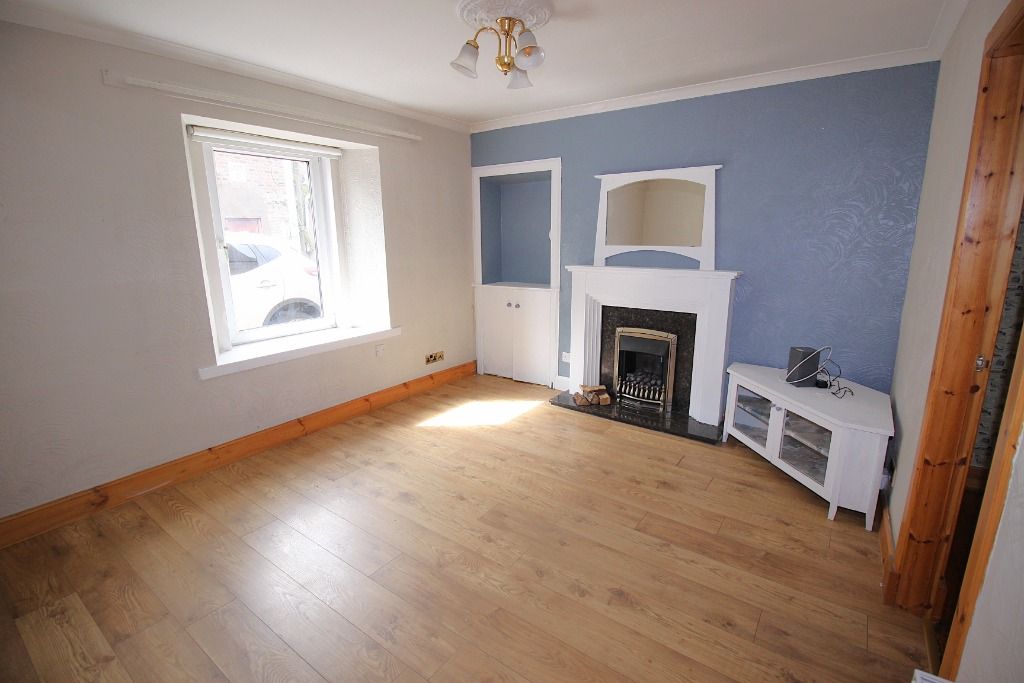 Property photo 2 of 16 Photo 2