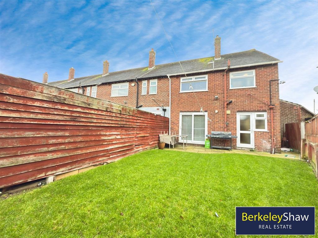 Property photo 2 of 16 2c7Afb3B--4767-A7B6-Ad03C477Fb3F-44581-000014907A6