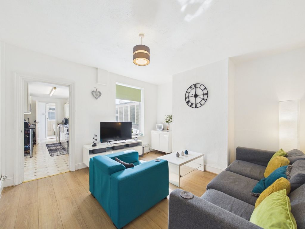 Property photo 1 of 11 Picture No. 05