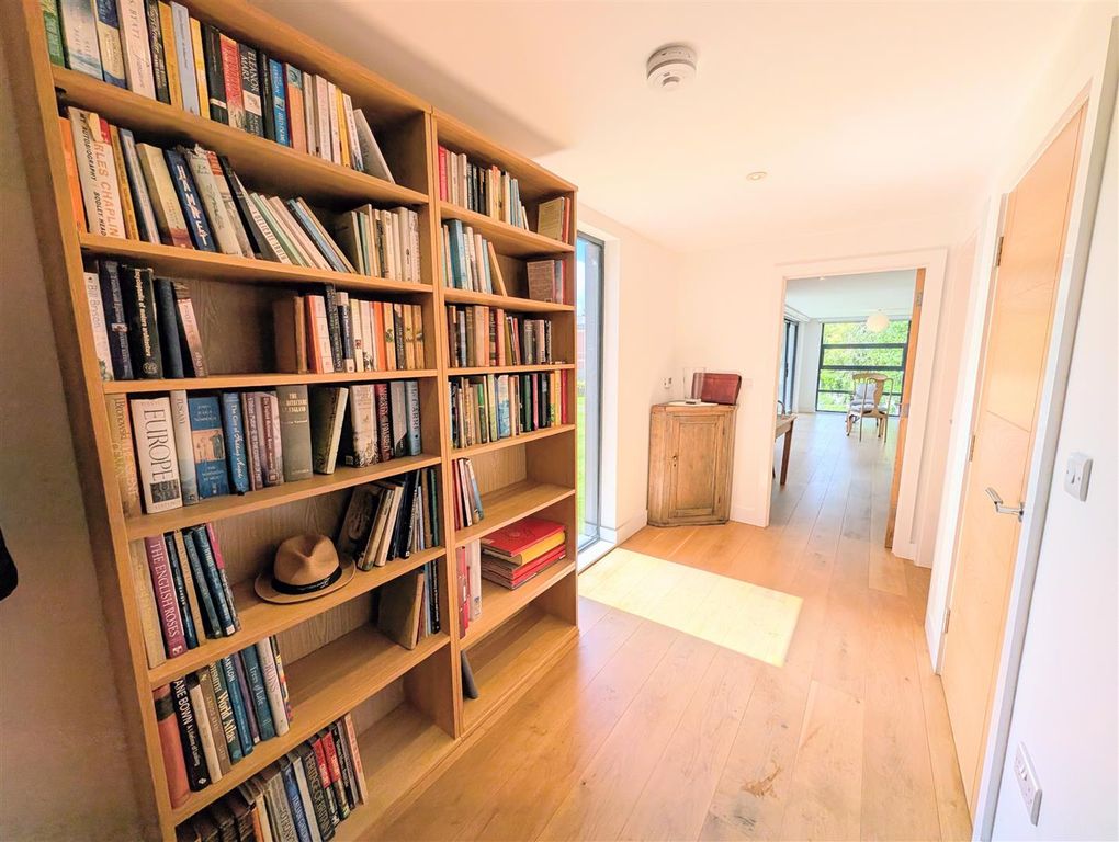 Additional image 16 of 2 bed flat for saleFryers Gate, Hereford HR4