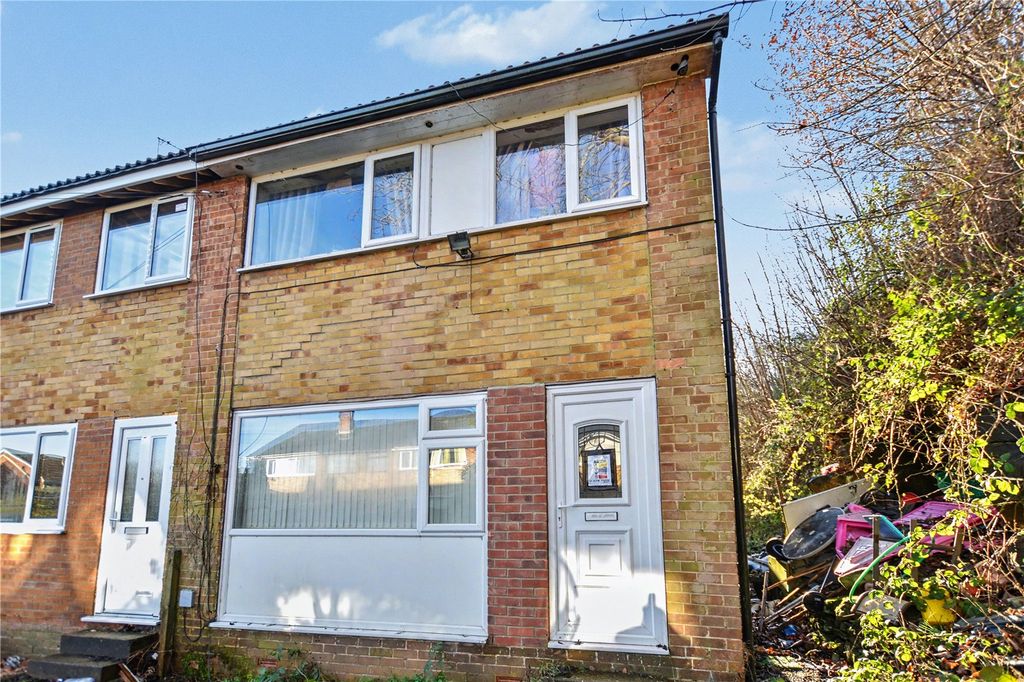 Property photo 1 of 9 Picture No. 11