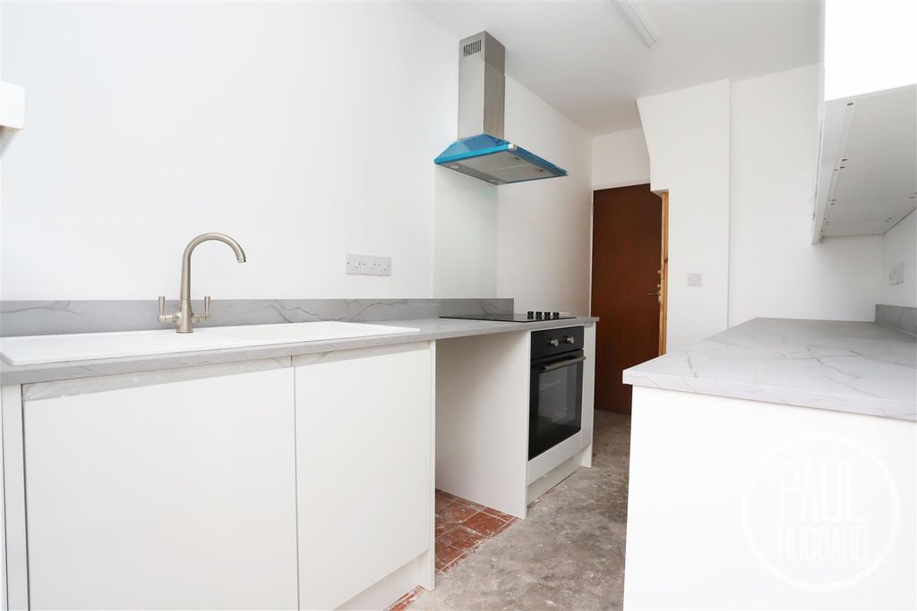 Property photo 2 of 15 Img_6581.Jpg