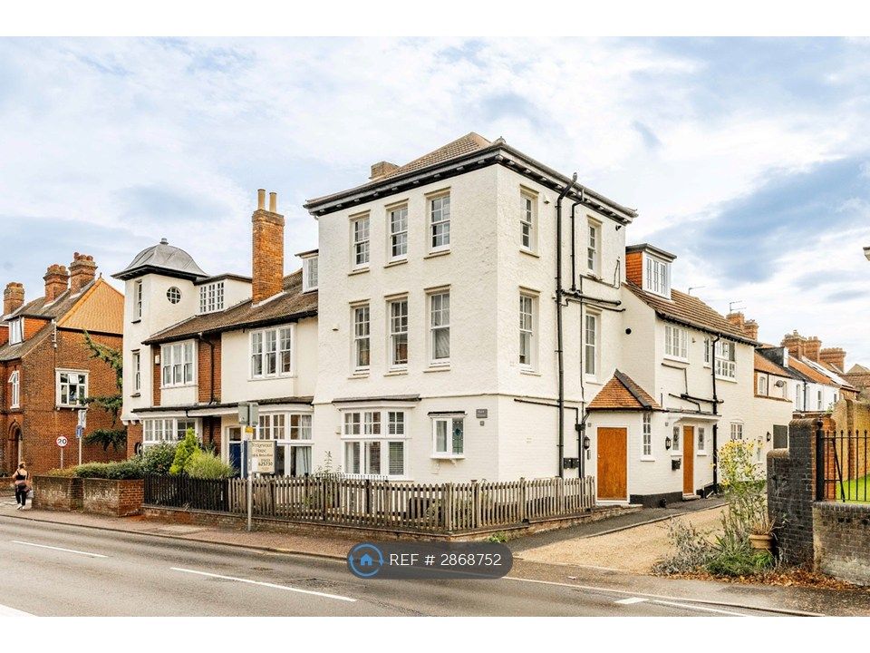 Property photo 1 of 9