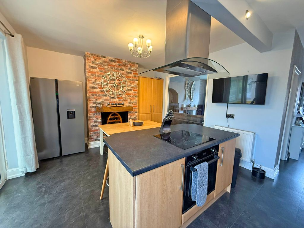 Property photo 2 of 13 Img_3739