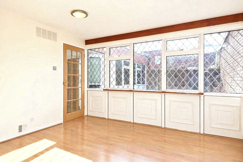 Property photo 3 of 6 Picture No. 05
