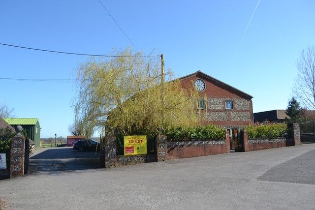 Property photo 1 of 10