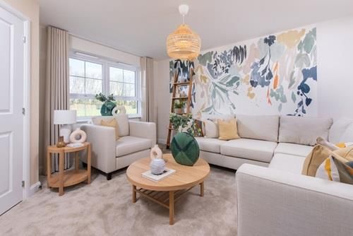 Property photo 3 of 13 Lounge