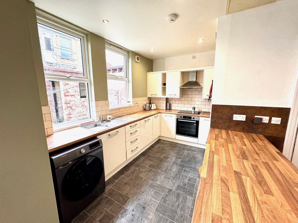 Property photo 2 of 3 Img_1537