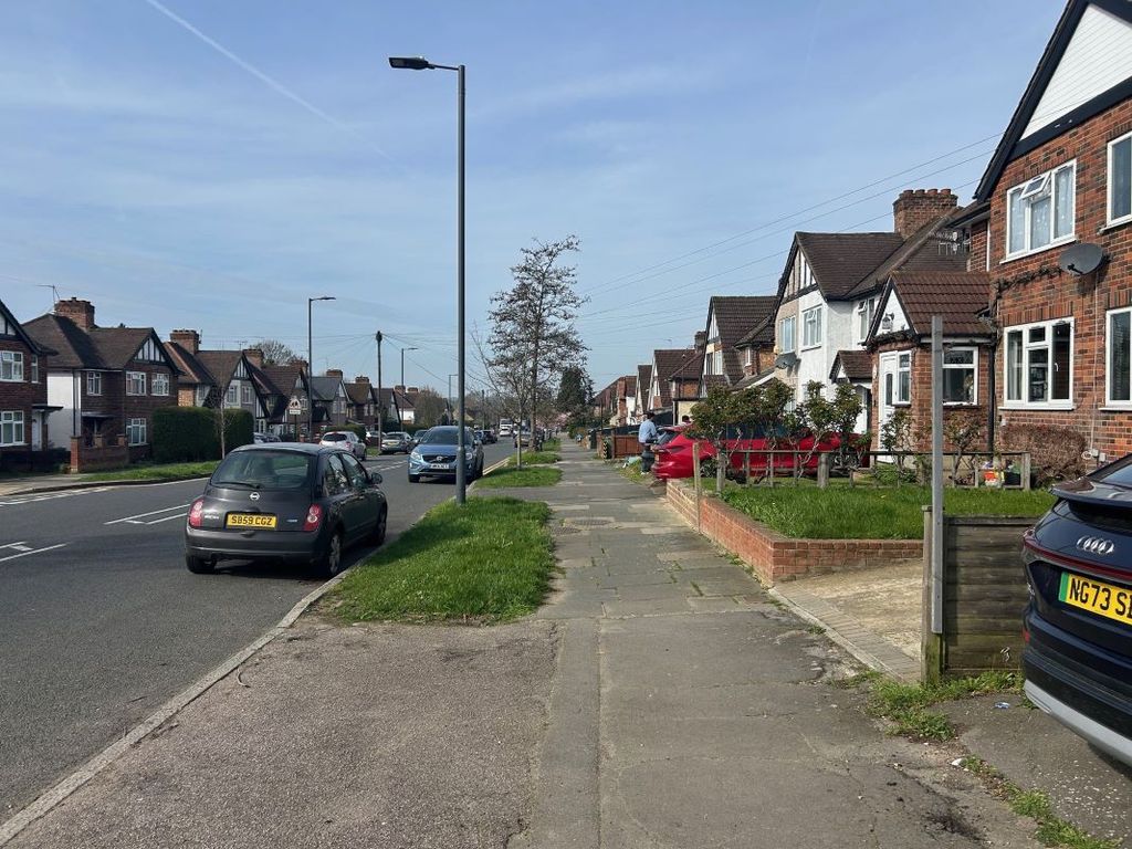 Property photo 3 of 8