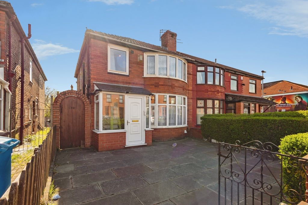 Property photo 1 of 23 Pbox-Img.Jpg