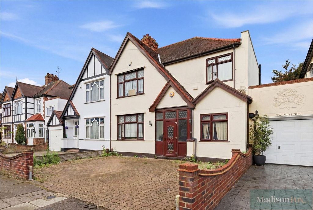 Property photo 1 of 26 Picture No. 05