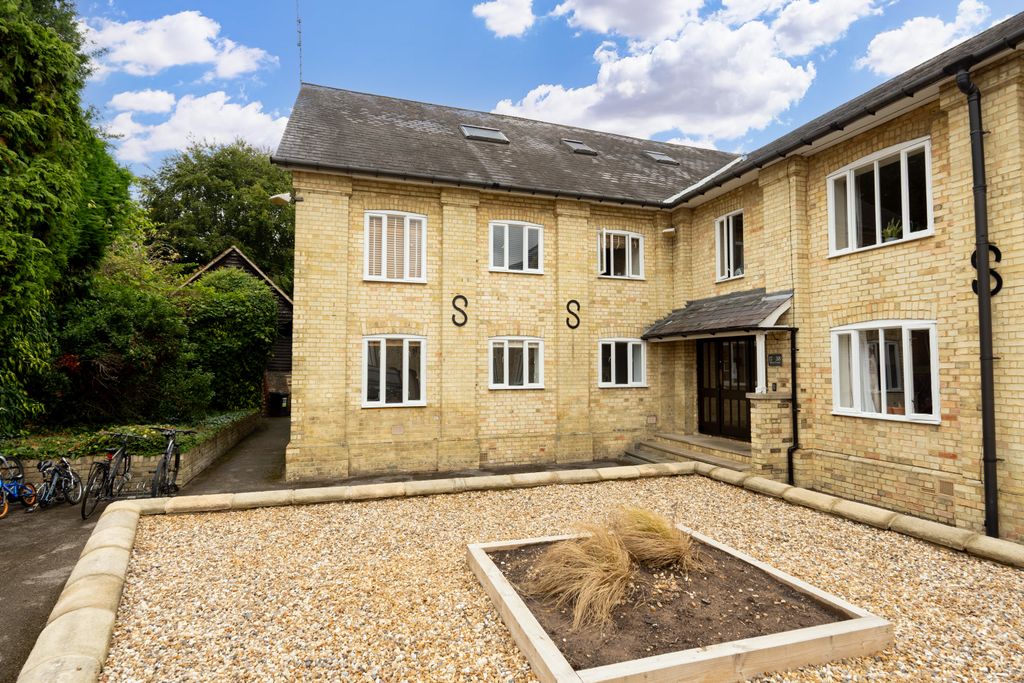 Property photo 1 of 9 Dsc08861-Edit
