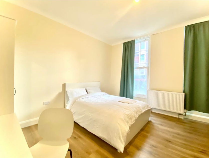 Property photo 1 of 5