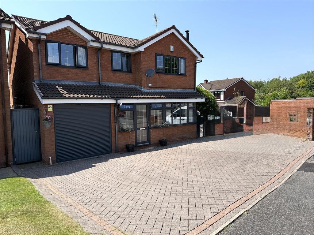 Property photo 1 of 35 2 Weston Ex.Jpeg