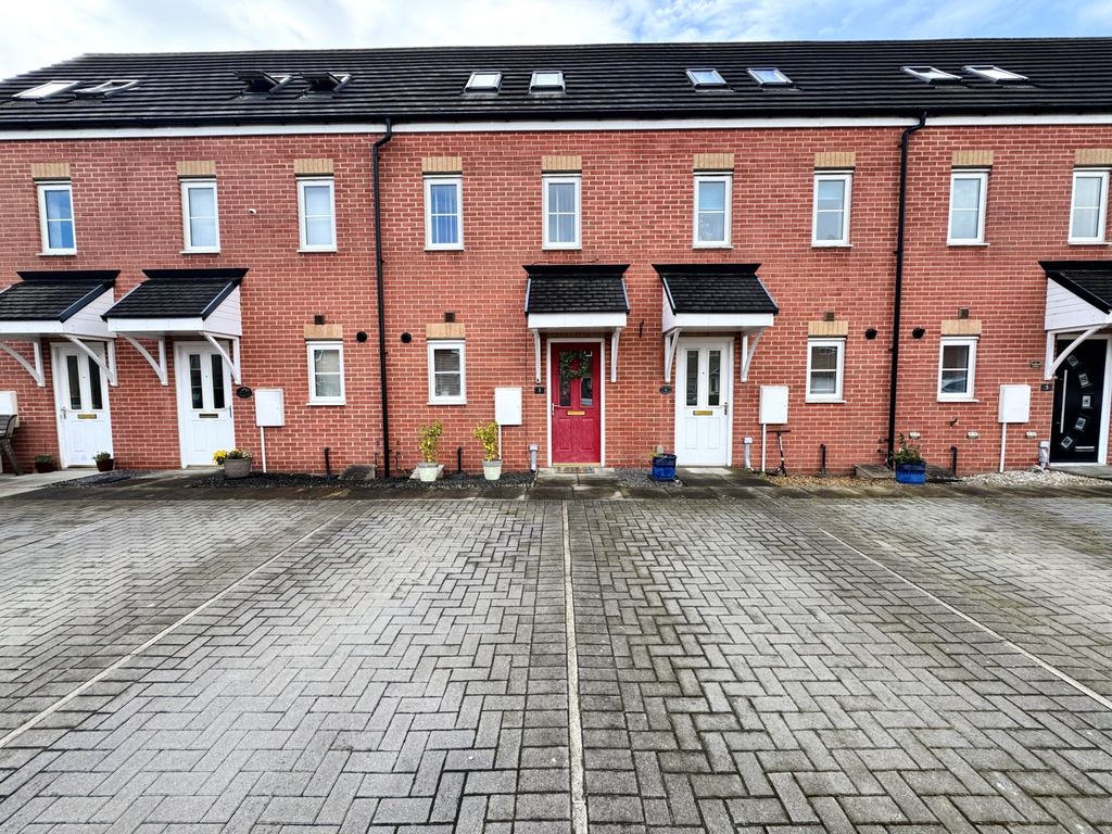 Property photo 1 of 15 Img_6502