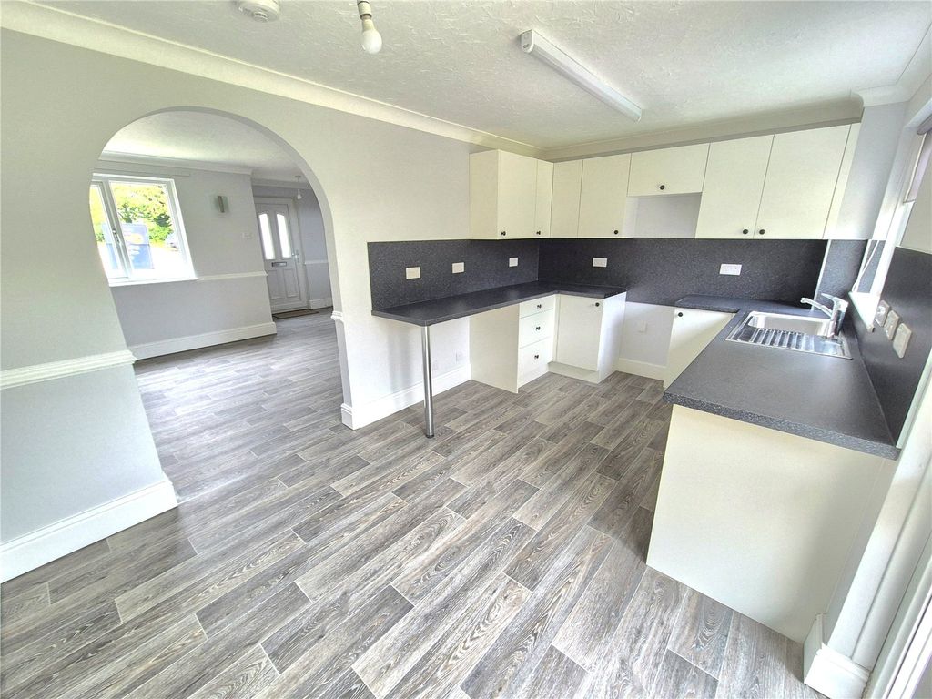 Property photo 2 of 13 Picture No. 01