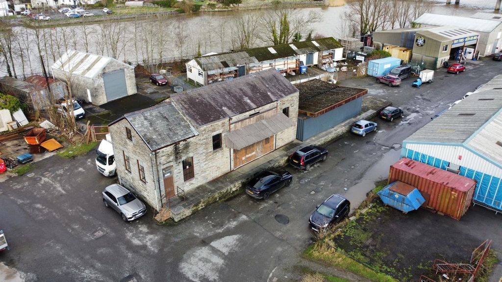 Property photo 2 of 29 Old Station Road 8.Jpg