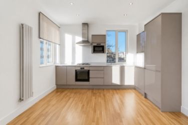 Property photo 2 of 6 726Bf83c-c5F7-4049-B30F-E0639213Eef1