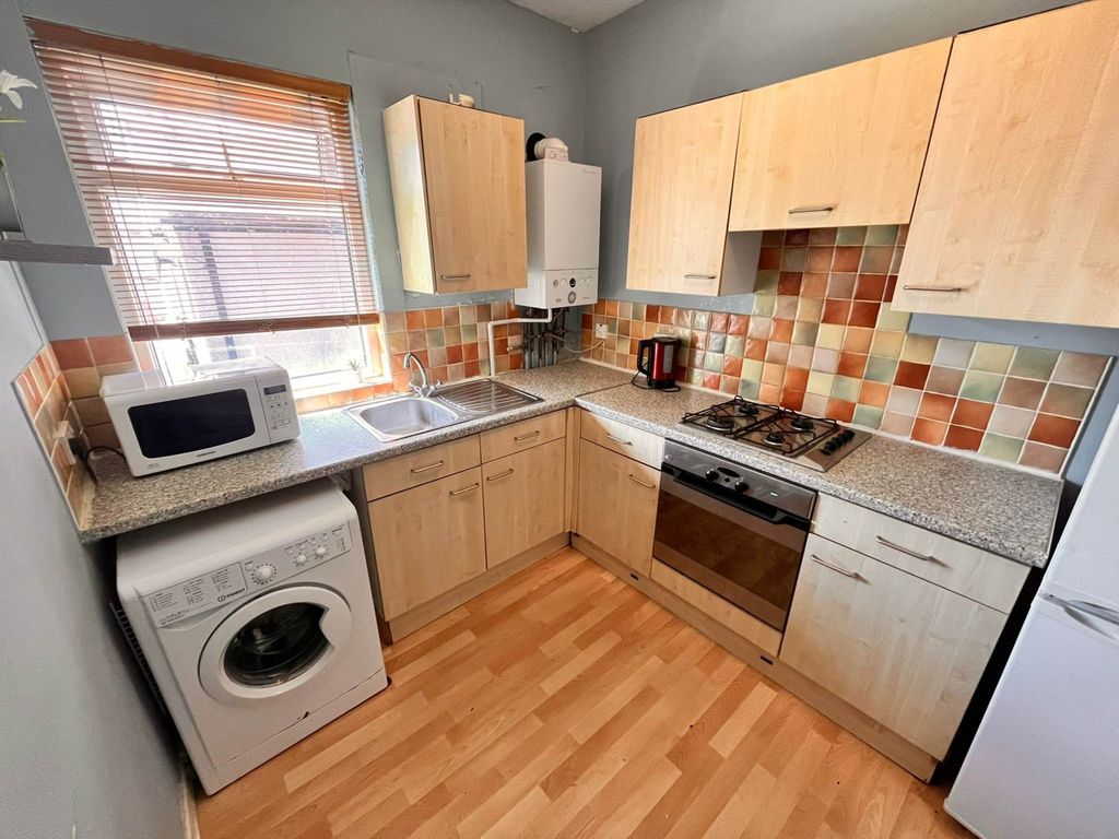 Property photo 2 of 8