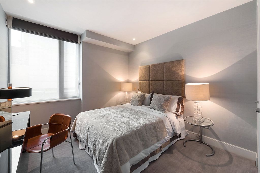 Property photo 3 of 7 Picture No. 04