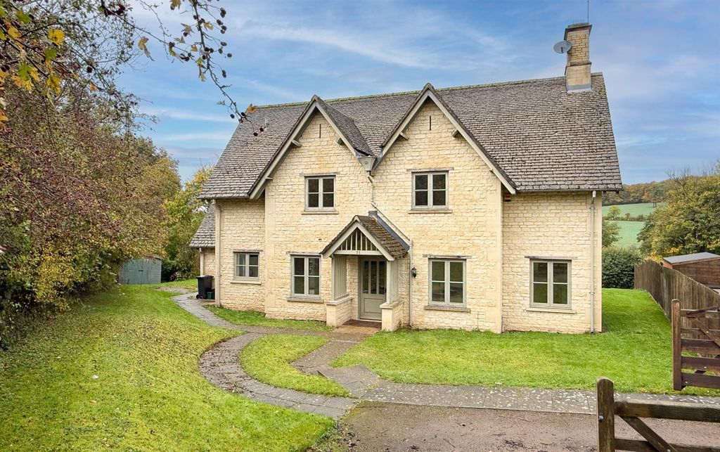 Property photo 1 of 11 Exterior