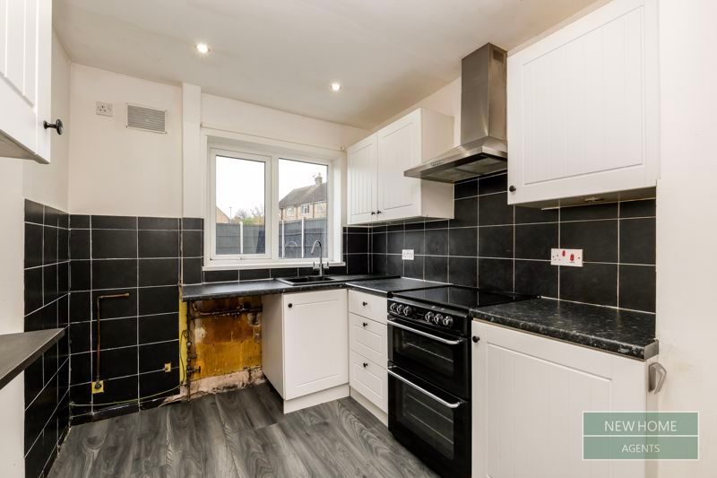 Property photo 3 of 17 Photo 16