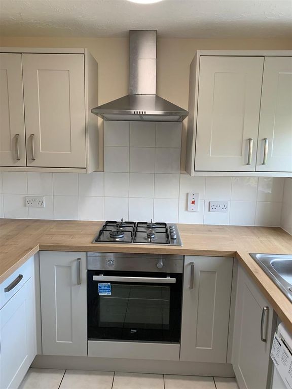 Property photo 3 of 12 E8354E77-Fbab-4958-9A35-E7A97Cea2857.Jpeg