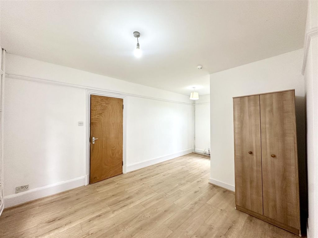 Property photo 2 of 9 Img_2283.Jpg