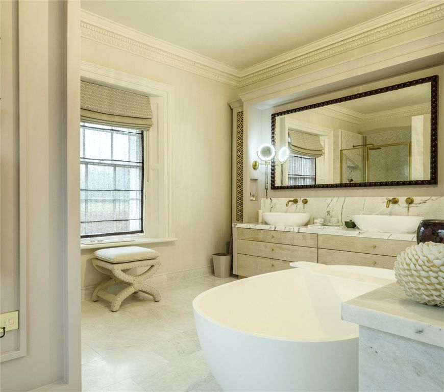 Additional image 12 of 5 bed detached house for saleHungerford Park, Hungerford, Berkshire RG17