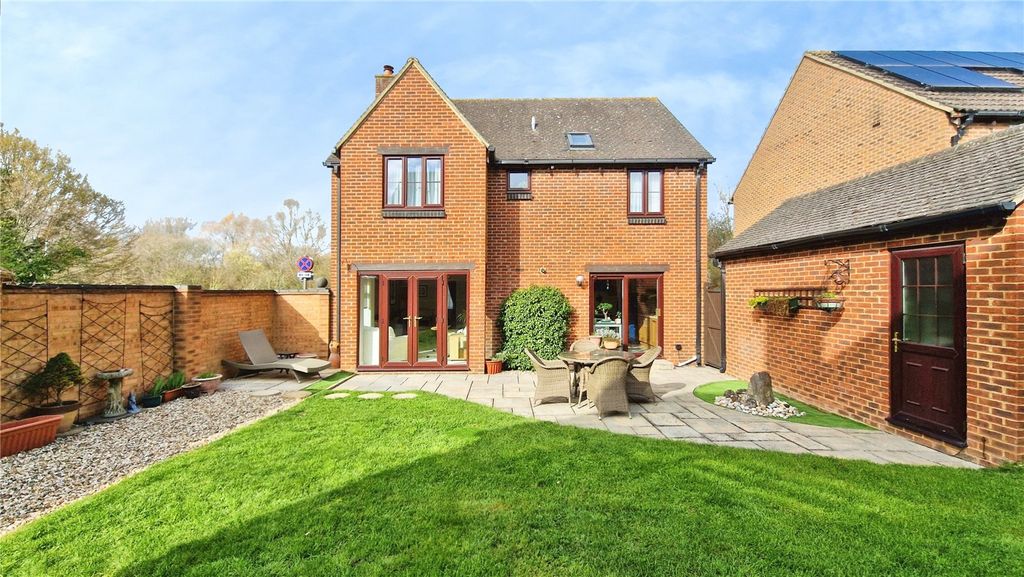 Property photo 2 of 20 Picture No. 01