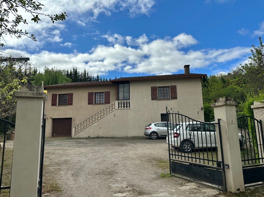 Property photo 2 of 19