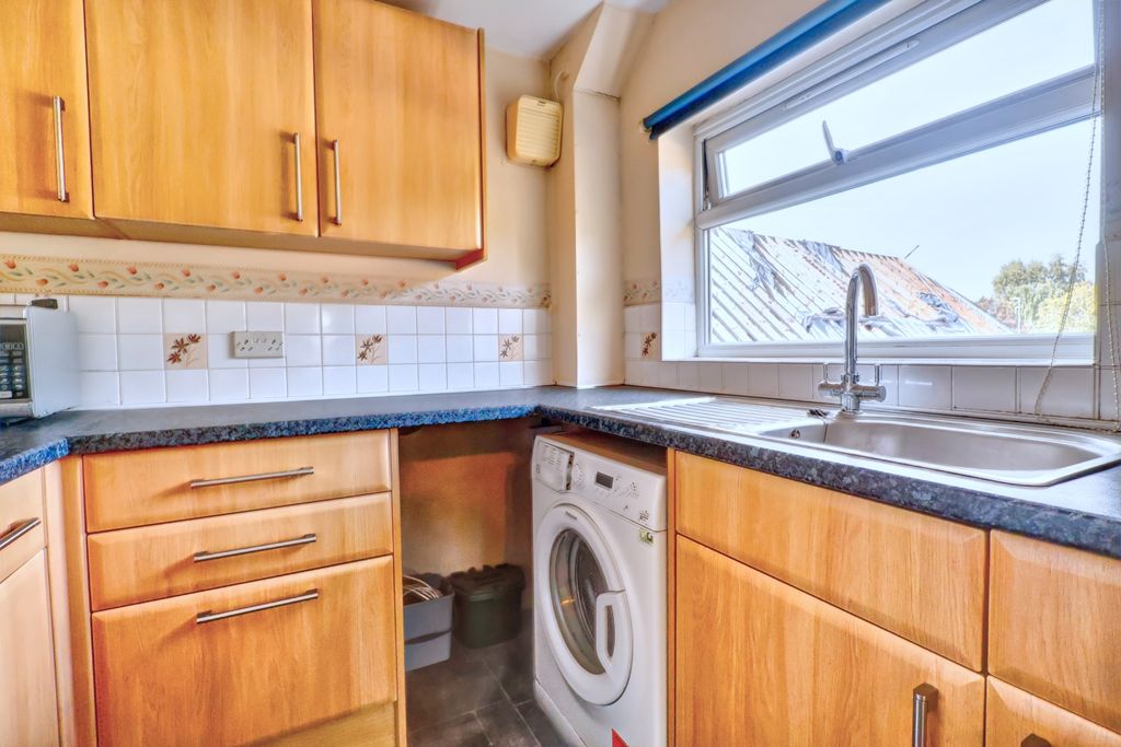 Property photo 2 of 7 Picture No. 09