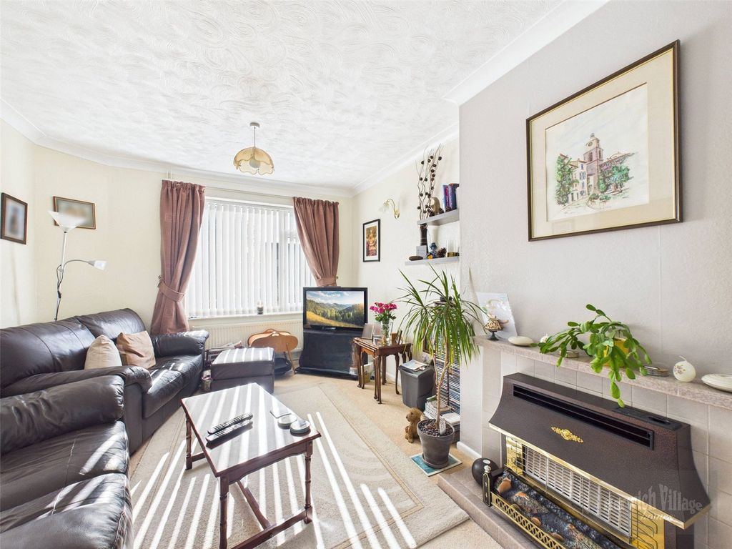 Property photo 3 of 15 Picture 3