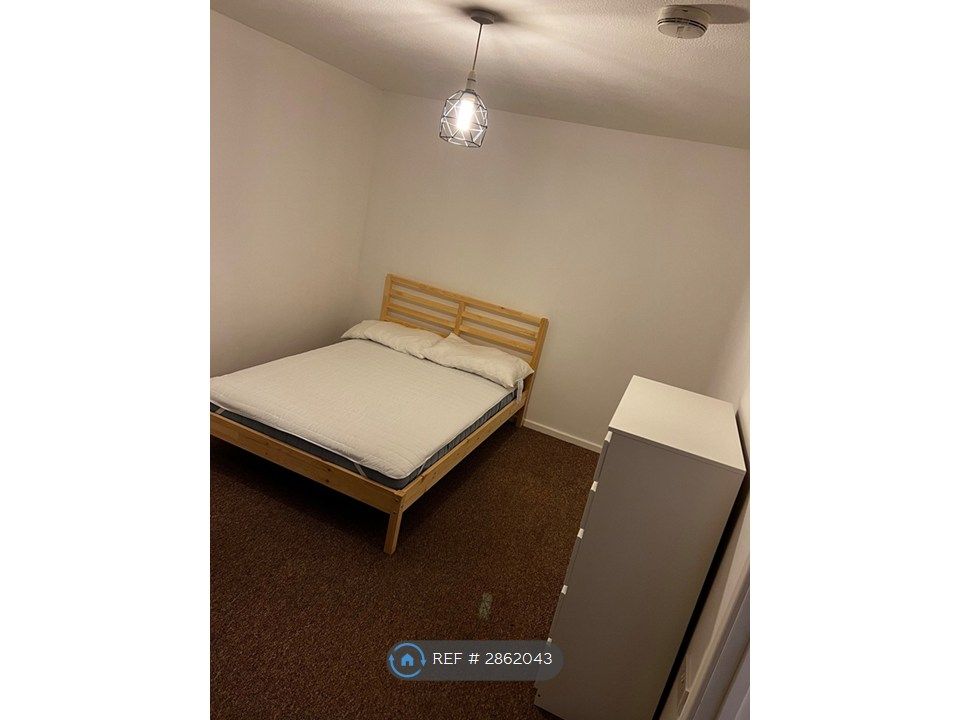 Property photo 1 of 3