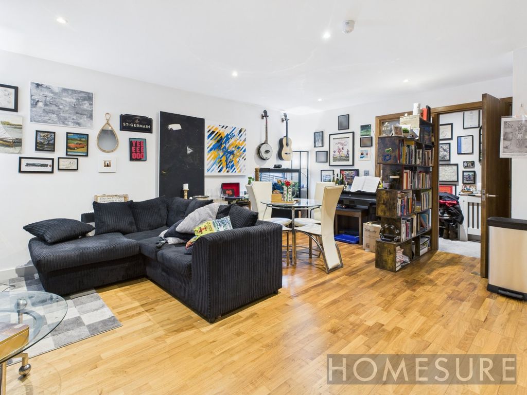 Property photo 3 of 14 Picture No. 09