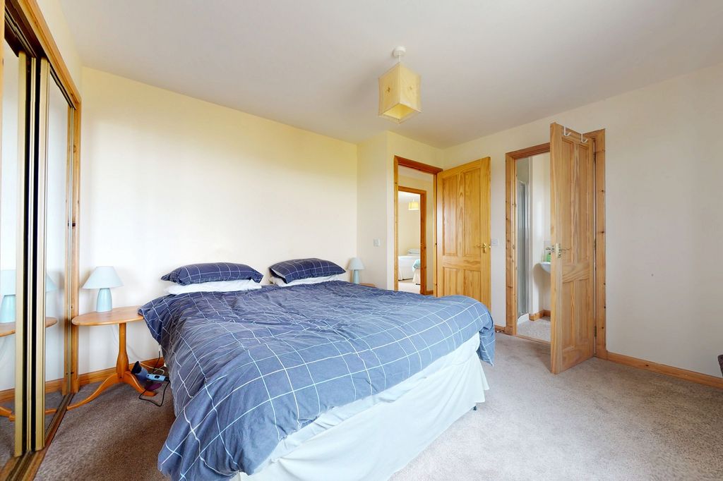 Additional image 12 of 3 bed detached bungalow for saleScarfskerry, Thurso, Highland. KW14
