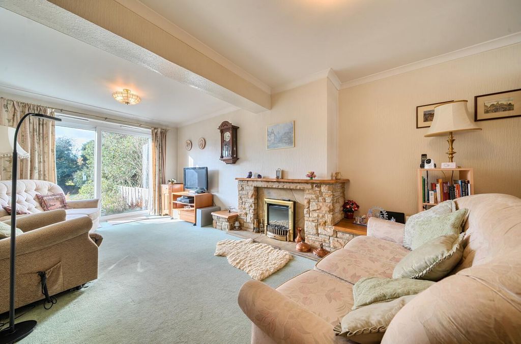 Property photo 3 of 21 1381581-16-6915E793484c6.Jpg