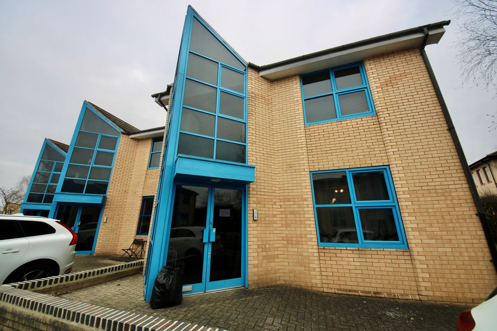 Property photo 1 of 7