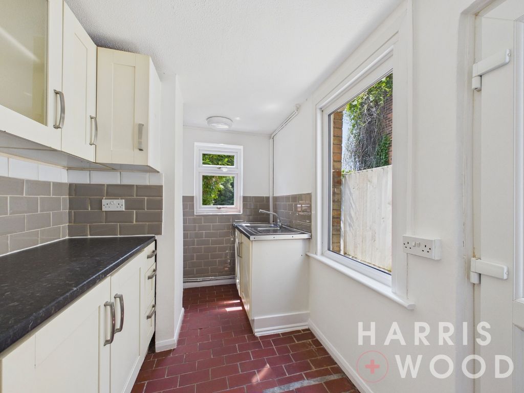 Property photo 3 of 17 4455245