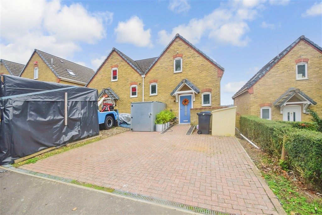 Property photo 1 of 12 Front (Web)