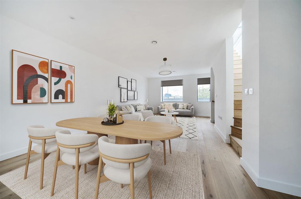 Property photo 2 of 15 Sfadfyktbuyf3Or7Rfqqpq.Jpg