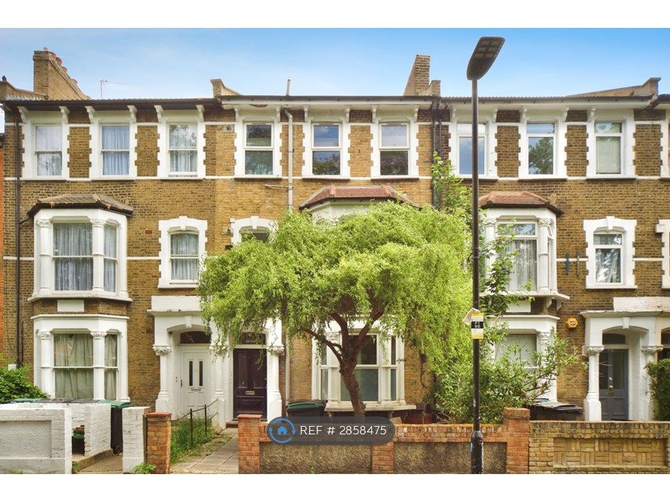 Property photo 1 of 12 Exterior