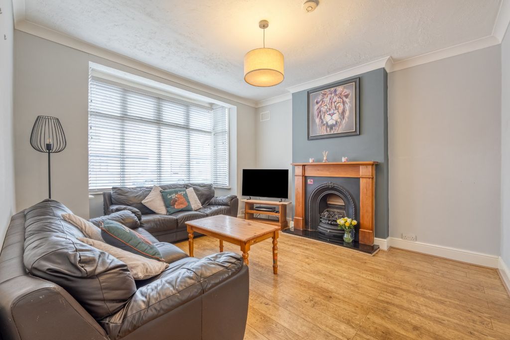 Property photo 3 of 20 Picture No. 07